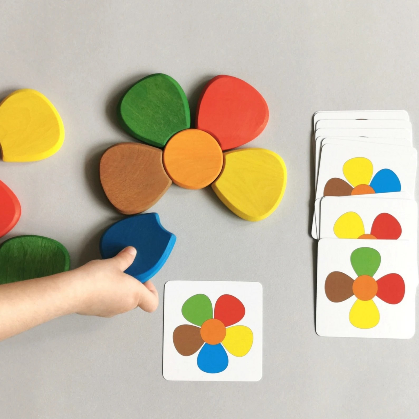 Flower Puzzle Pattern Building Activity